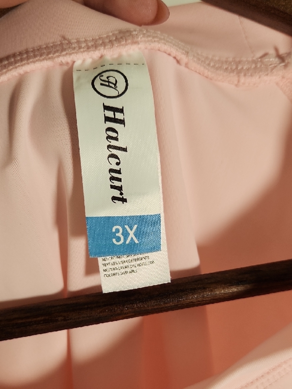 Halcurt Light Pink 3X Rash Guard - Picture 2 of 4